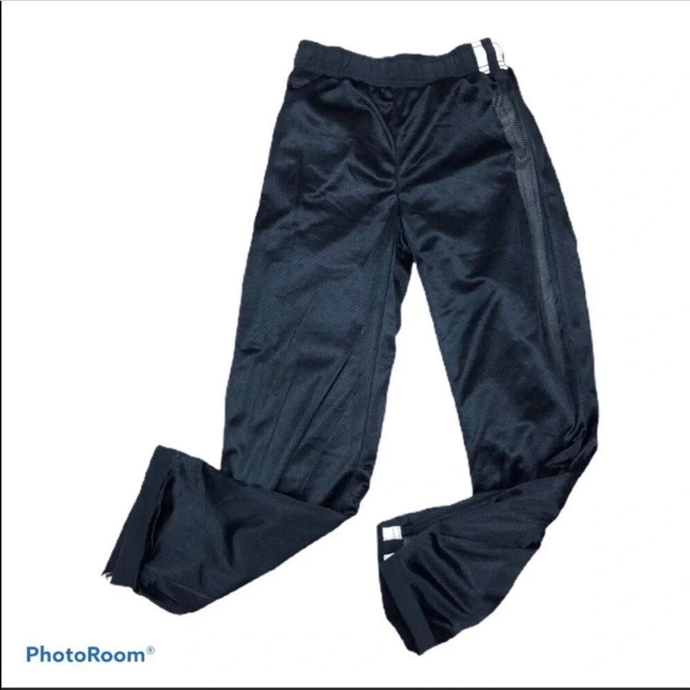 Gymboree black pocketed drawstring pants
